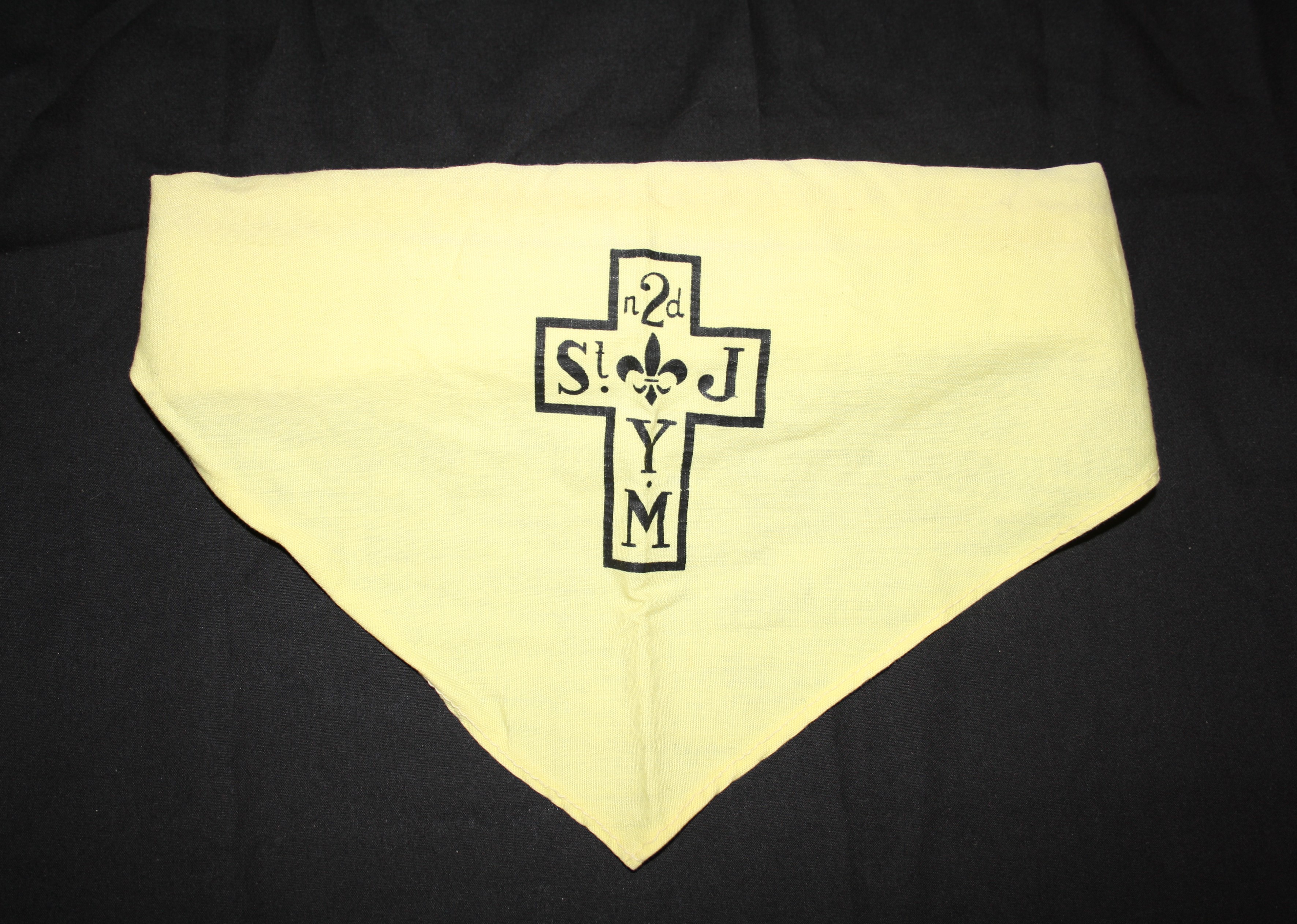 Yellow Necker